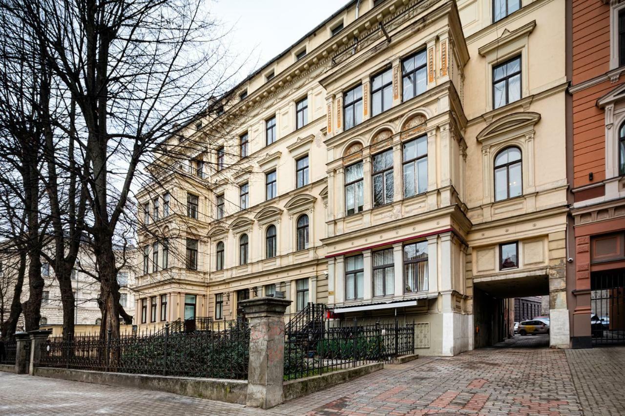 Kalnina Quiet Apartment In City Center Riga Esterno foto